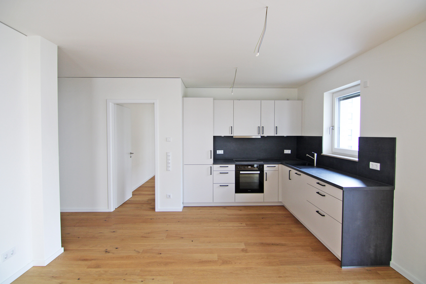 Wohnzimmer mit Südwestbalkon