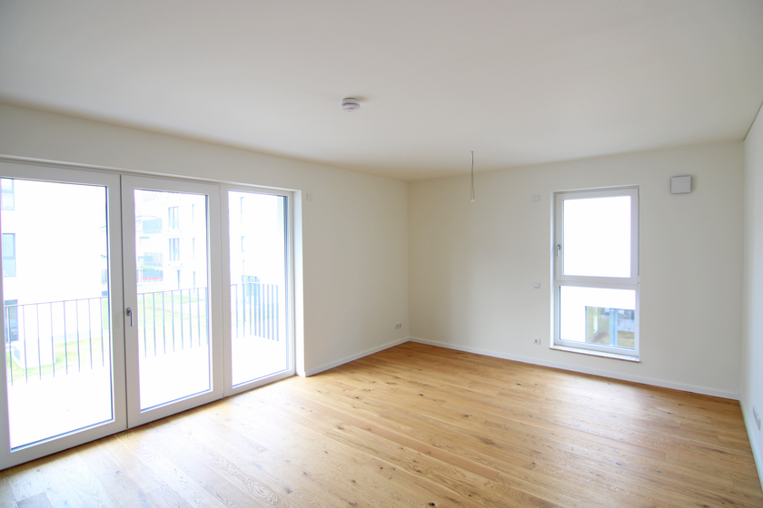 Wohnzimmer mit Südwestbalkon