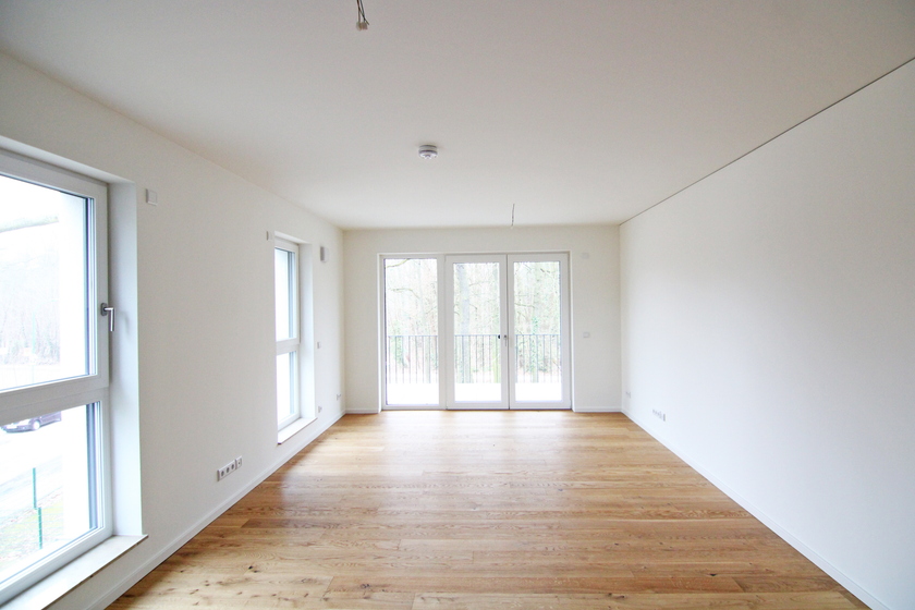 Geräumiges Wohnzimmer